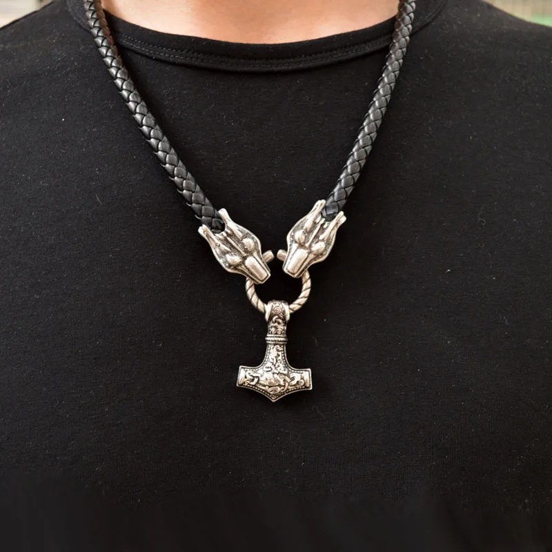 

1pcs Norse Viking Necklace Wolf Dragon Pendant Thor Hammer Mjolnir Pendant For Men's Gift Men Viking Amulet Jewelry CT655