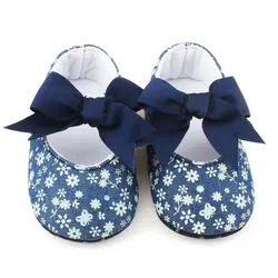 Delebao элегантный Однотонная одежда PU Обувь для младенцев Новая мягкая подошва Slip-On Princess малышей Обувь Бабочка-узел Обувь для малышей оптовая