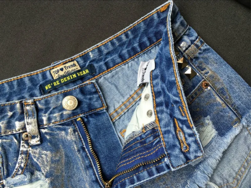 Для женщин модные шорты 2019 г. пикантные Высокая талия ретро Короткие джинсы летние новинки, шорты Винтаж в заклепках рваные Джинсовые шорты