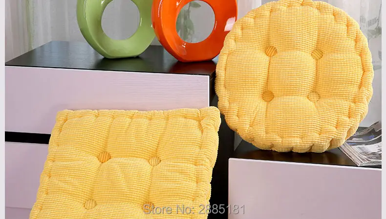 Corn-Cushion-790-02_12