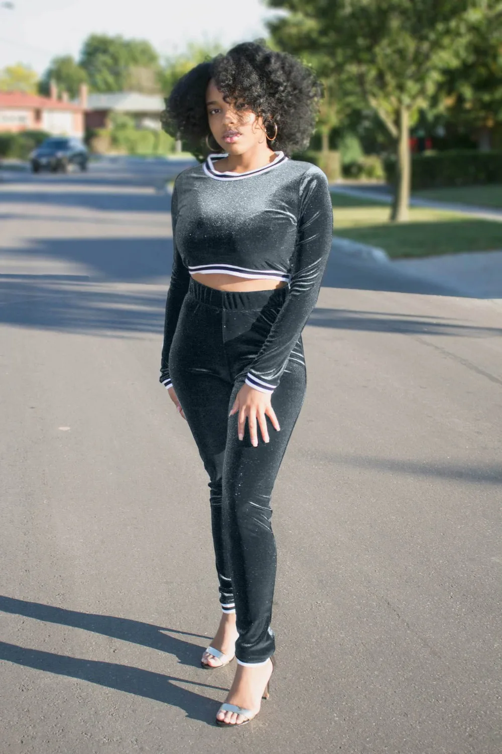 (27)