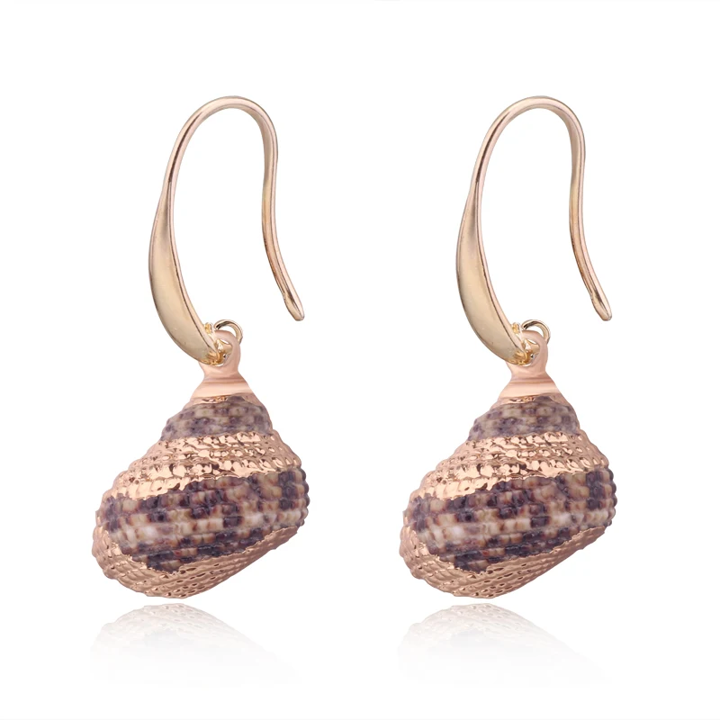 

1Pair Classical Unique Conch Drop Earrings Women Girl Fashion Personality Summer Gold Shell Color Dangle Earrings Jewelry E735