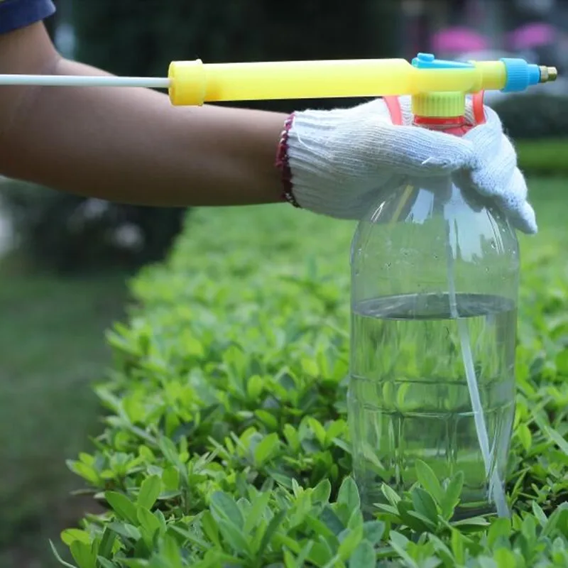 

1 Pcs Coke Bottle Interface Plastic Trolley Gun Nozzle Manual Spray Watering Head Optional 360-degree Nozzle