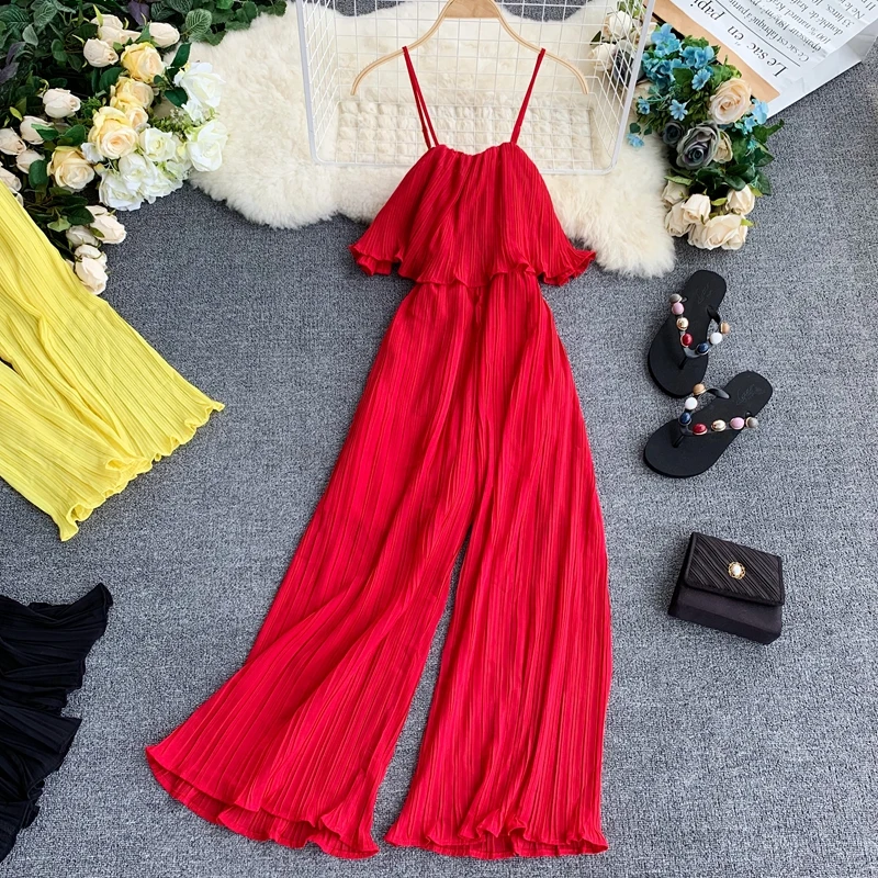 Женский пляжный комбинезон ALPHALMODA однотонный плиссированный с открытыми плечами