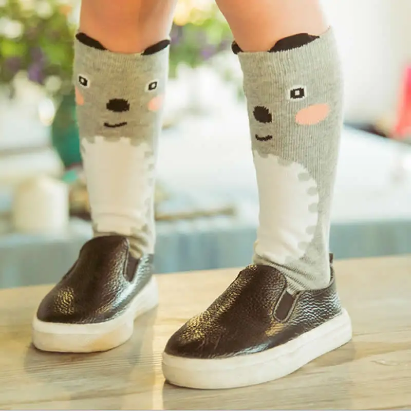 Гольфы для маленьких девочек милые детские теплые однотонные хлопковые длинные черные носки без пятки для девочек Полосатые носки для кроссовок - Цвет: Gray bear