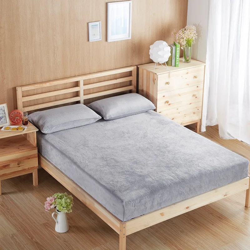 1-Pieces Bedspread Polyester Flannel Solid Color Plush Bed Sheet Set Queen Size Fitted Bed Sheet Pillow Case Mattress Protector
