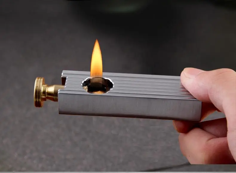 8968546536_893042021