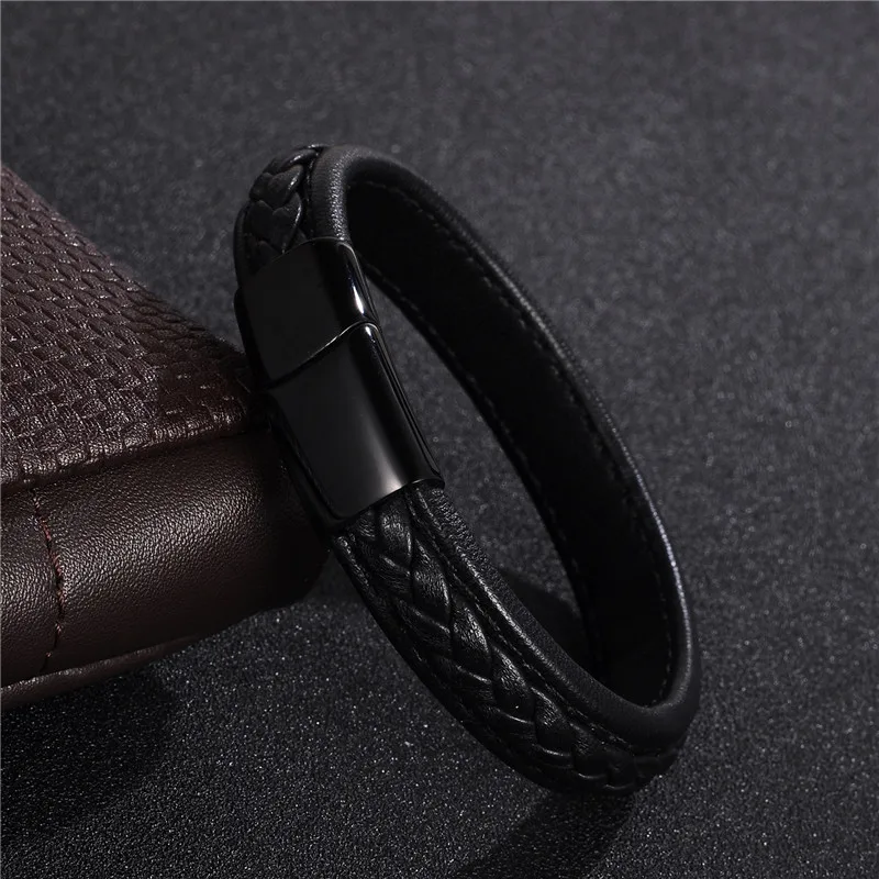 

MOGE Trendy Genuine Leather Bracelet for Men Women Stainless Steel Magnetic Buckle Charm Cuff Bangle Gift Men Jewelry