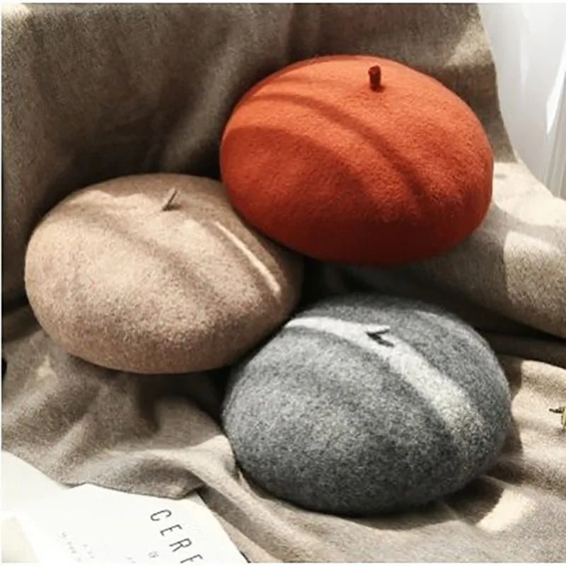 

Pumpkin hat, Japanese wool Painter Style Hat Women Wool Vintage Solid Color Berets Hood Female Warm Cap for Walking Solid wool