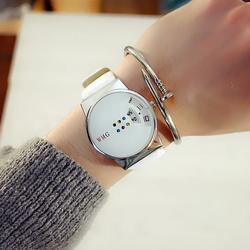 Индивидуальные креативные женские часы Must-Have модные красочные проигрыватели стол студент белый воротник любимые часы для женщин