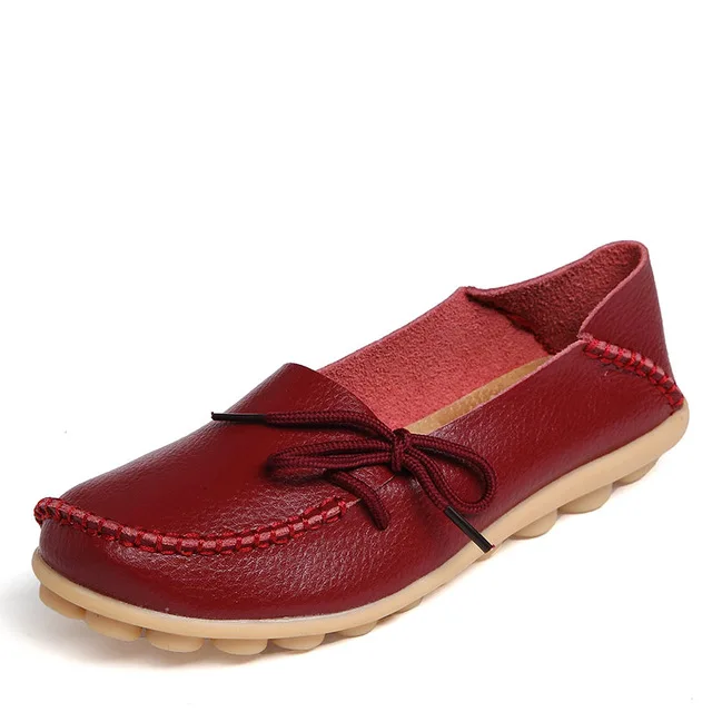Dark red Новинка года; женская обувь из натуральной кожи; мокасины; Лоферы для мам; мягкая обувь для отдыха на плоской подошве; женская повседневная обувь для вождения; Размеры 35-43 - Цвет: Dark red