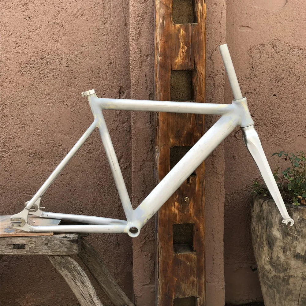 700C Fixed Gear bike frame 54cm RAW   Smooth Welding  Bike frame Aluminum Alloy frame
