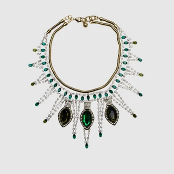 

Amorita boutique green pendant necklaces