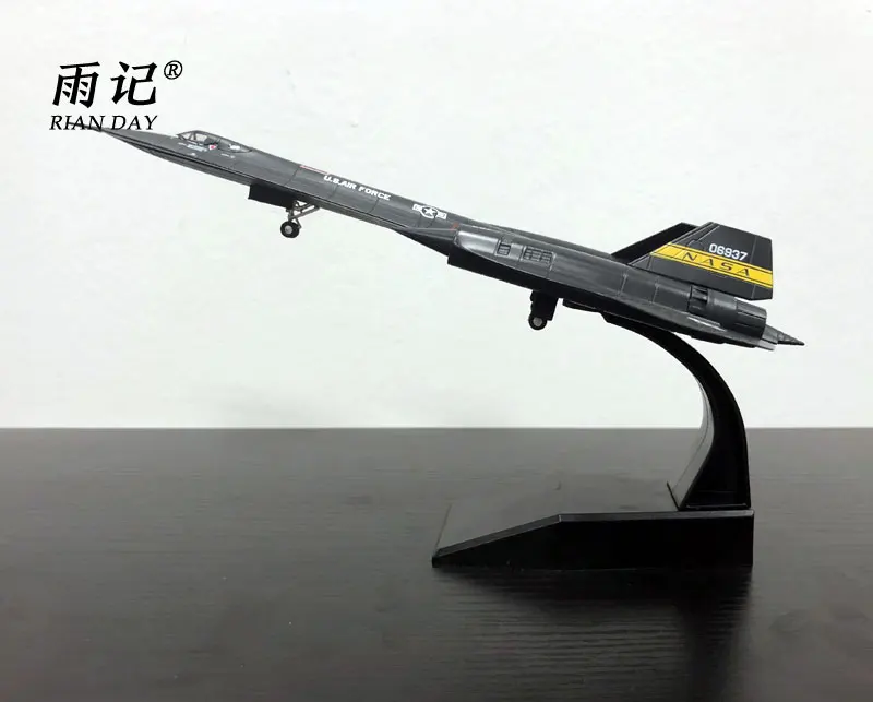 AMER 1/72 масштаб военная модель игрушки USAF истребитель F35, F22, F14, F18, B2, B52, F-4C, A10 литой под давлением самолет модель игрушки для коллекции/подарок