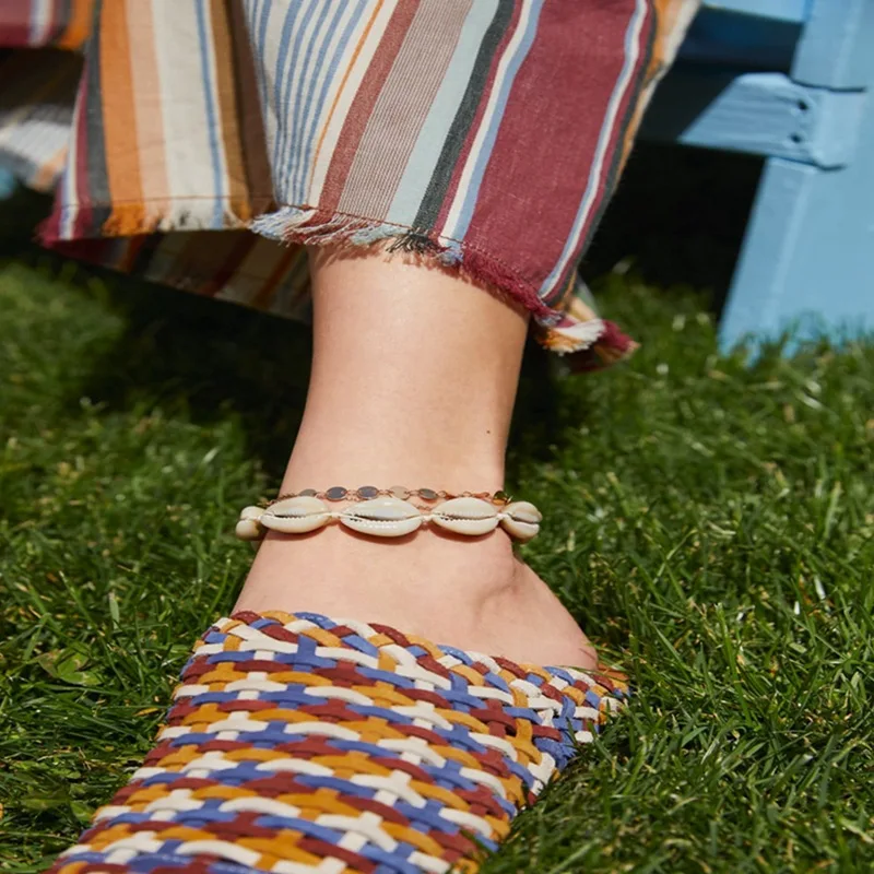 Boho Natural Shell Ankle Bracelet on the Leg Seashell Gold Anklets For Women Leg Bracelet Chain Anklet Beach Summer Foot Jewelry Boho Natural Shell Ankle Bracelet on the Leg Seashell Gold Anklets For Women Leg Bracelet Chain Anklet Beach Summer Foot Jewelry