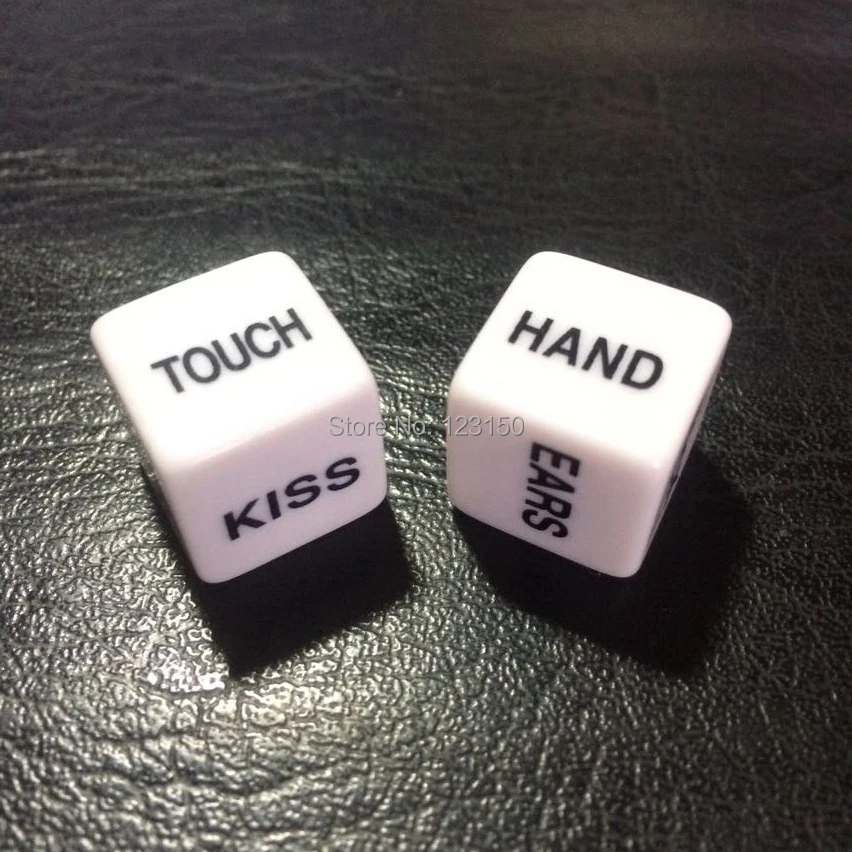 

DC-039 Plastic Dice, 2pcs/set, Free Shipping