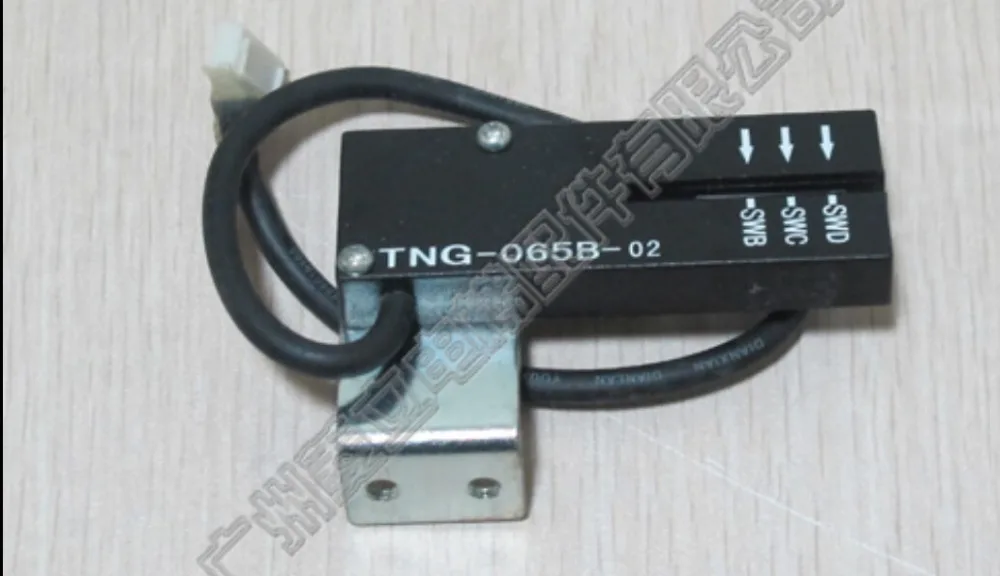 

Leveling sensor / TNG-065B-02 / photoelectric switch / Parts