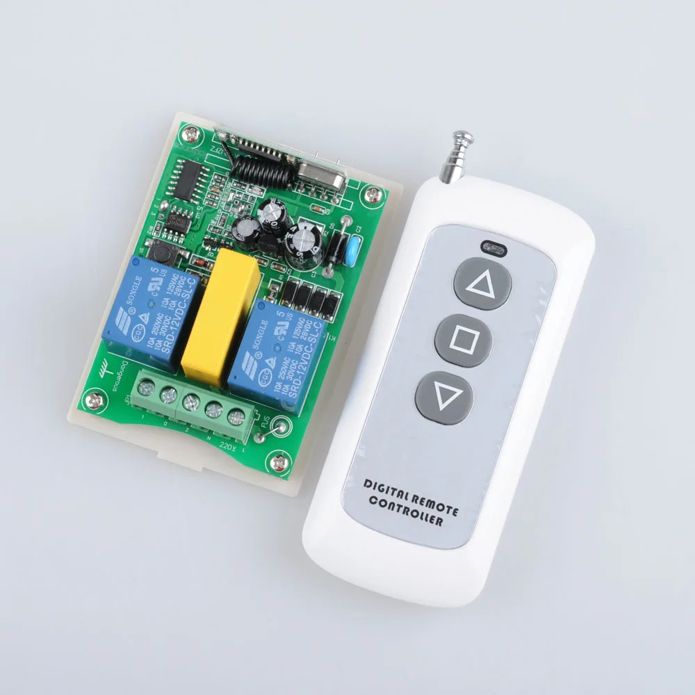 

AC 220V 10A Wireless Remote Control Motor Switch 2CH Receiver + 200M White Transmitter For Motor Projection Screen