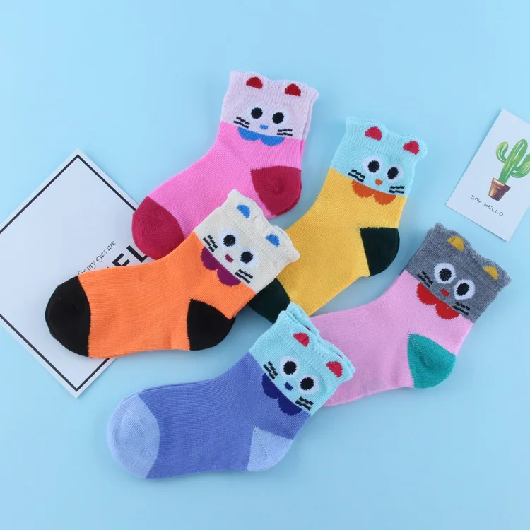 5 пар/лот, г., новые детские носки на осень и зиму хлопковые носки для мальчиков и девочек милые носки с рисунками большеглазая кошка детские - Цвет: 1
