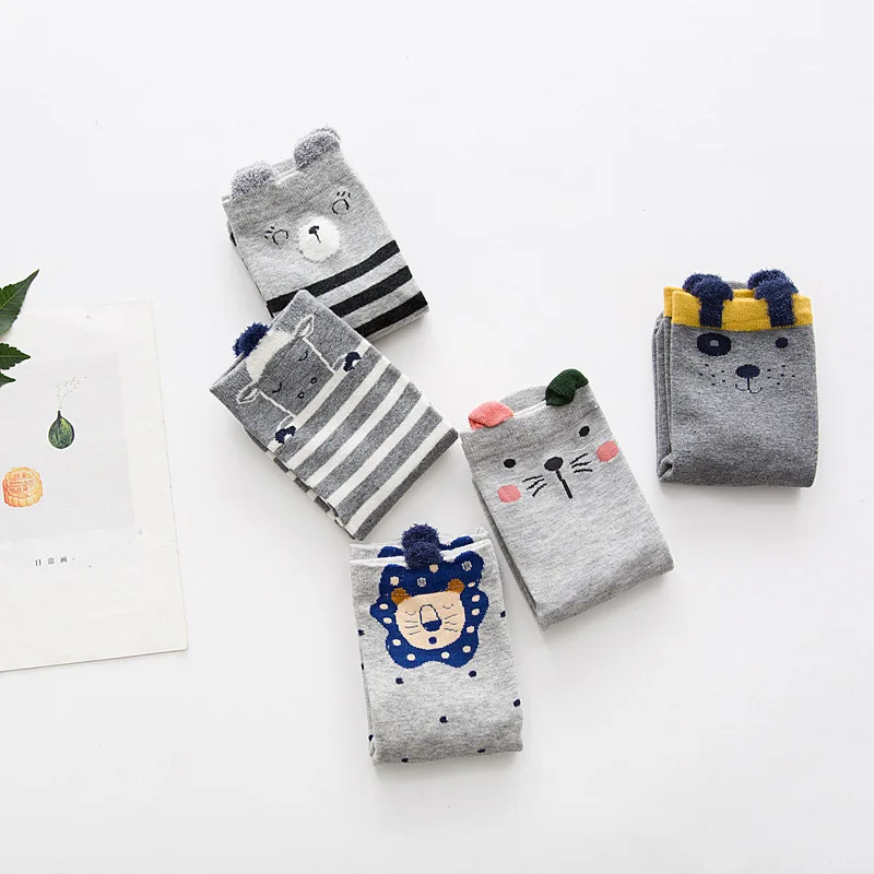 PEONFLY Bear Cat Dragon Cat Rabbit Fox Lion Cartoon Animals Wave Dot Stripe Pattern Three-dimensional Woman Cotton Socks Autumn