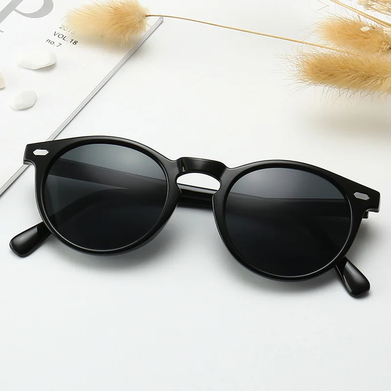 

2019 New Classic Retro Round Sunglasses Men Women Mirror Coating Lens Rivets Sun Glasses For Female Male Gafas De Sol Steampunk