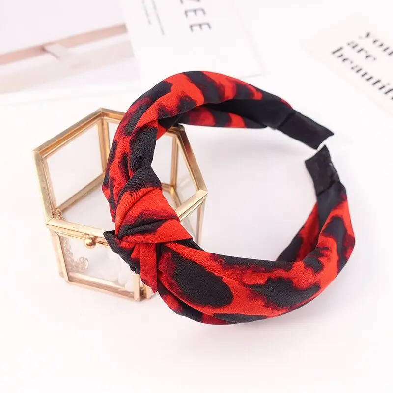 HTB1l.3oXUzrK1RjSspmq6AOdFXax