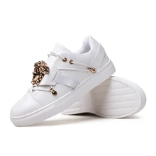 Zapatillas hombre 2017 мужчины повседневная поскользнуться на Заклепки голова льва печати досуг плоской доске обувь человек Кроссовки chaussure homme Обувь