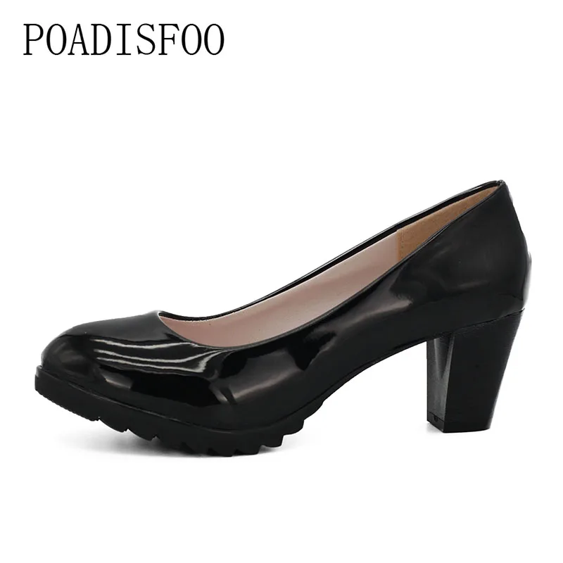 

POADISFOO Spring And Autumn Female Patent Leather Square Heels Shoes Black Leather Round Toe Anti-skid Pumps .LSS-319