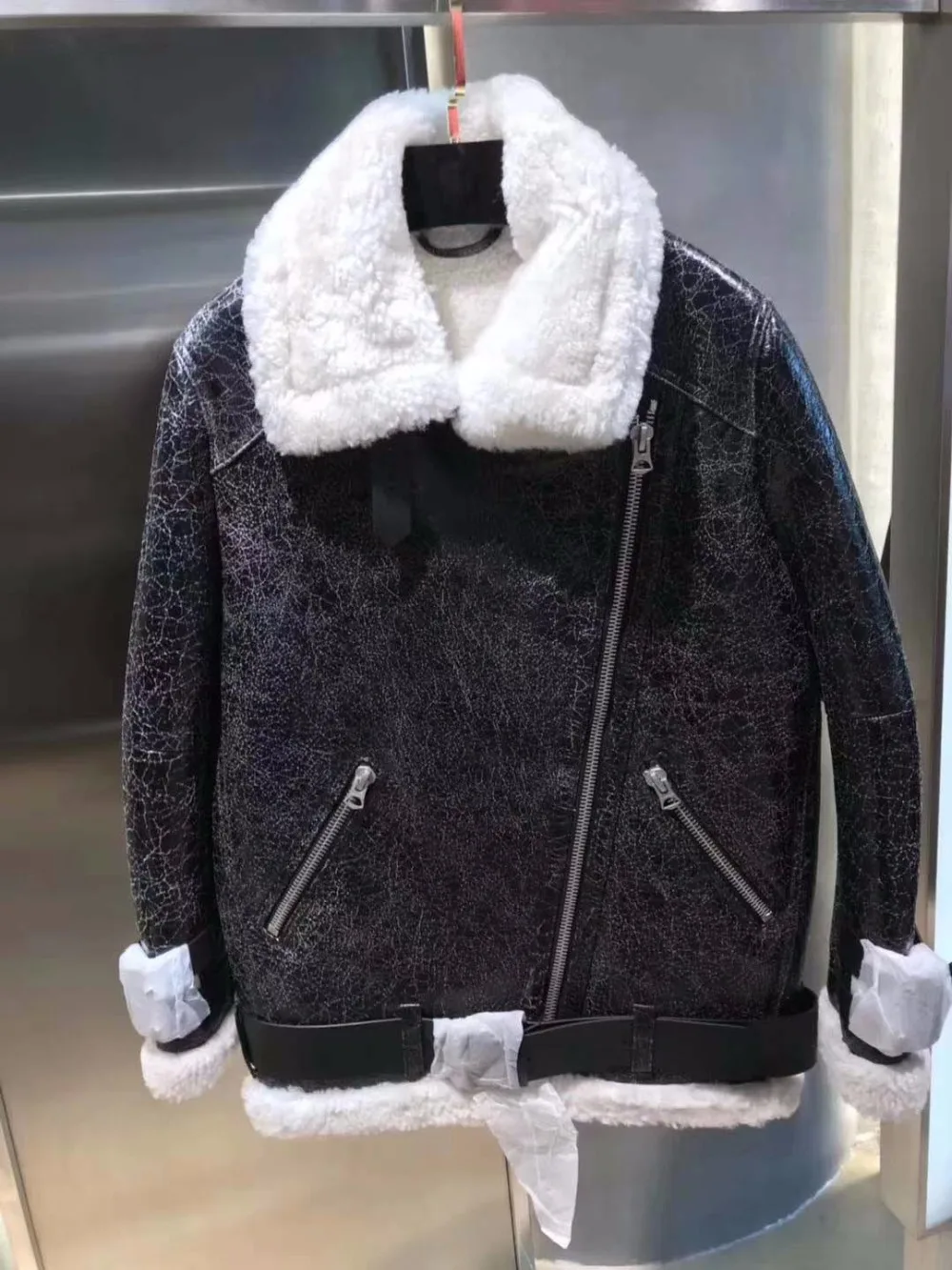 Потрясающая женская зимняя куртка из овечьей кожи с мехом, Высококачественная теплая Женская куртка, модная шерстяная куртка