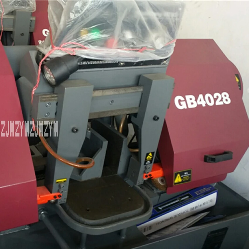 GB4028 Горизонтальная ленточная пила металлическая машина для сшивания лент профессиональный станок для резки металла 380 В 2.2KW 26/59/75 м/мин 610 мм
