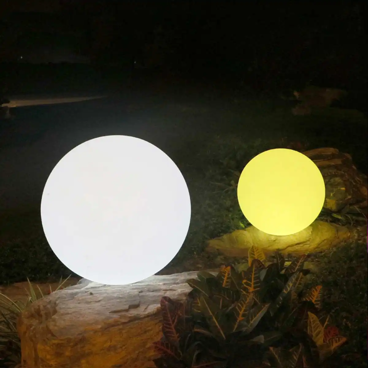 LED Zonne-energie Aangedreven Gloeilamp 30/35/40 cm Waterdichte Outdoor Tuin Straat Zonnepaneel Bal Lichten gazon Yard Landschap Decor LED Zonne-energie Aangedreven Gloeilamp 30/35/40 cm Waterdichte Outdoor Tuin Straat Zonnepaneel Bal Lichten gazon Yard Landschap Decor