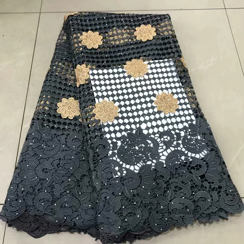 

Latest Design African Lace Fabric 2019 High Quality Nigerian French Guipure Cord Lace fabric With Stone Beads For Wedding