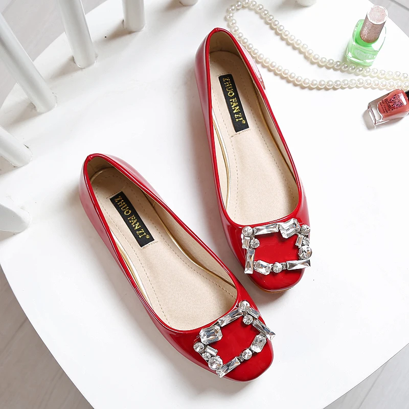2017 Oversized Mother shoes Crystal Diamond Square toe red color Plus size 34 43 Women flats