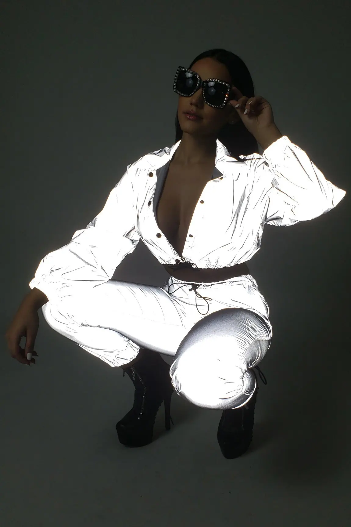 Women Sexy Reflective Tracksuit Night Version Buttons Turn Down Collar Long Sleeve Crop Top+ Casual Pants Two Piece Set