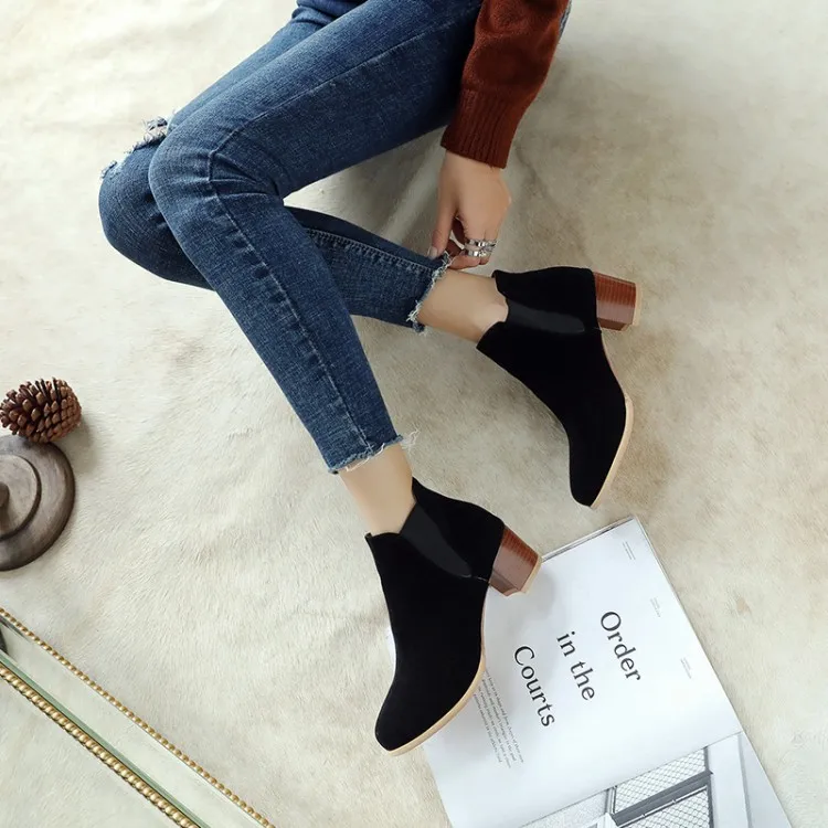 

Big Size 11 12 13 14 15 Ma'am Short boots Pure color Little round head Fashion boot barrel High heel boots