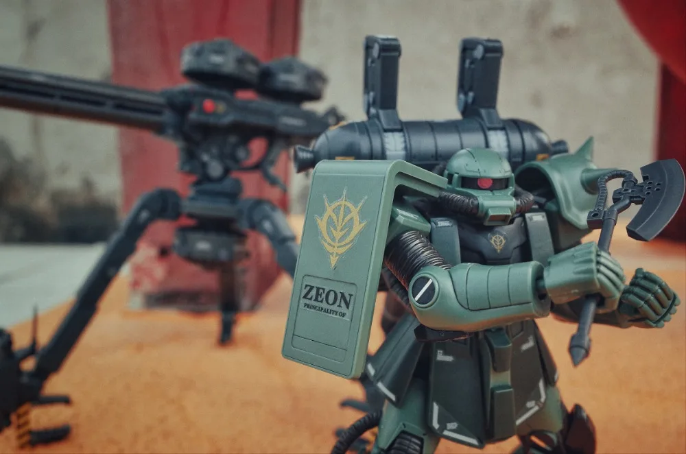 Gundam BANDAI THUNDERBOLT модель HG 1/144 HGUC ZAKU II большой пистолет набор Броня Unchained мобильный костюм детские игрушки