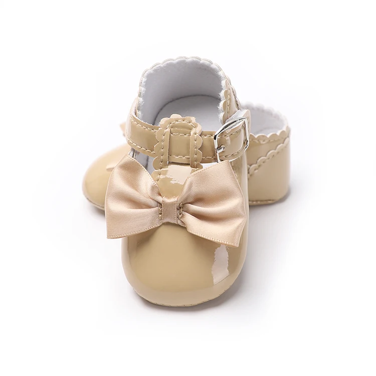 Детские мокасины для маленьких принцесс; однотонные вечерние туфли с бантом для малышей; обувь для девочек; обувь для новорожденных из искусственной кожи; 6 цветов; 0-18 месяцев
