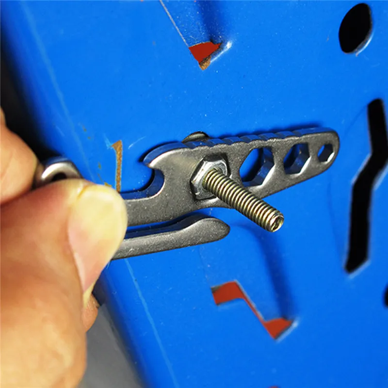 

EDC Mini Bottle Opener Keychain Tools Outdoor EDC Camping Equipment Pocket Lightweight Tools Multifuction Keychain Tools