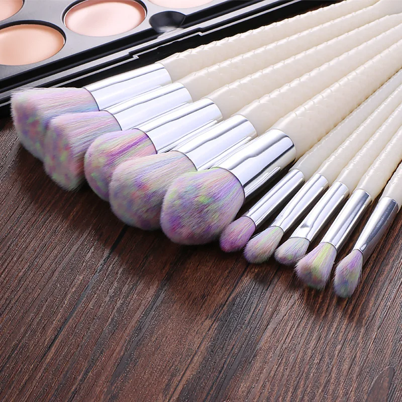 4065599863_1824207862