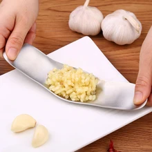 

Garlic Presses Tool Stainless Steel Garlic Rocker Crusher Mincer Press Dishwasher Safe, Stainless Steel Garlic Grinding