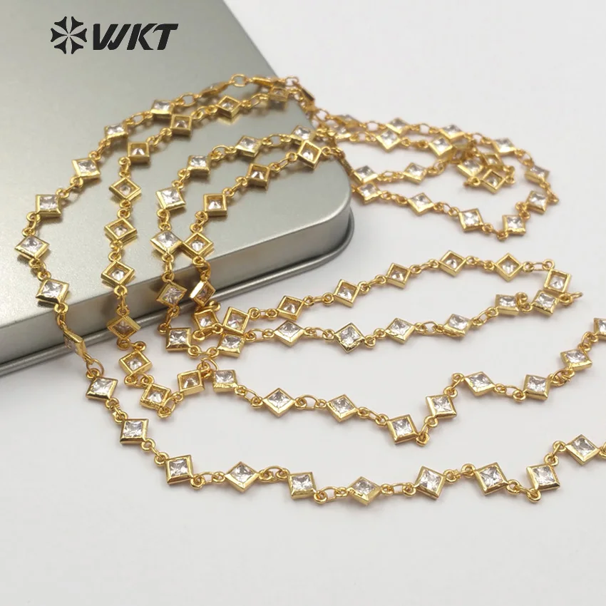 

WT-BC117 WKT Classic Ladies Necklace Connection Shape Square Geometric Element Cubic Oxide Accessories Necklace
