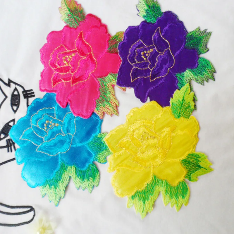 

Peony Embroidered Patches Parches Vintage 3D Flower Embroidered Patches Iron on Patch for Clothing Women Dressed Diy Parches