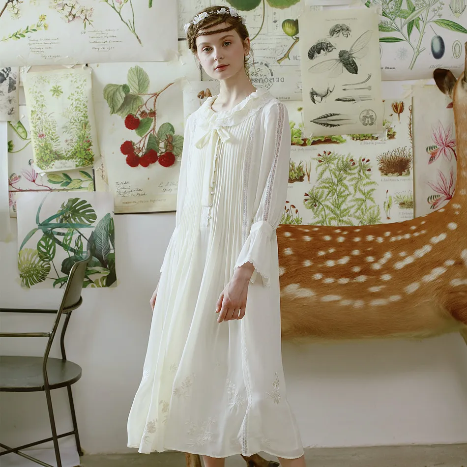 

LYNETTE'S CHINOISERIE Ruffle collar pleated long-sleeve speaker lace embroidery flowers patchwork lacing one-piece dress