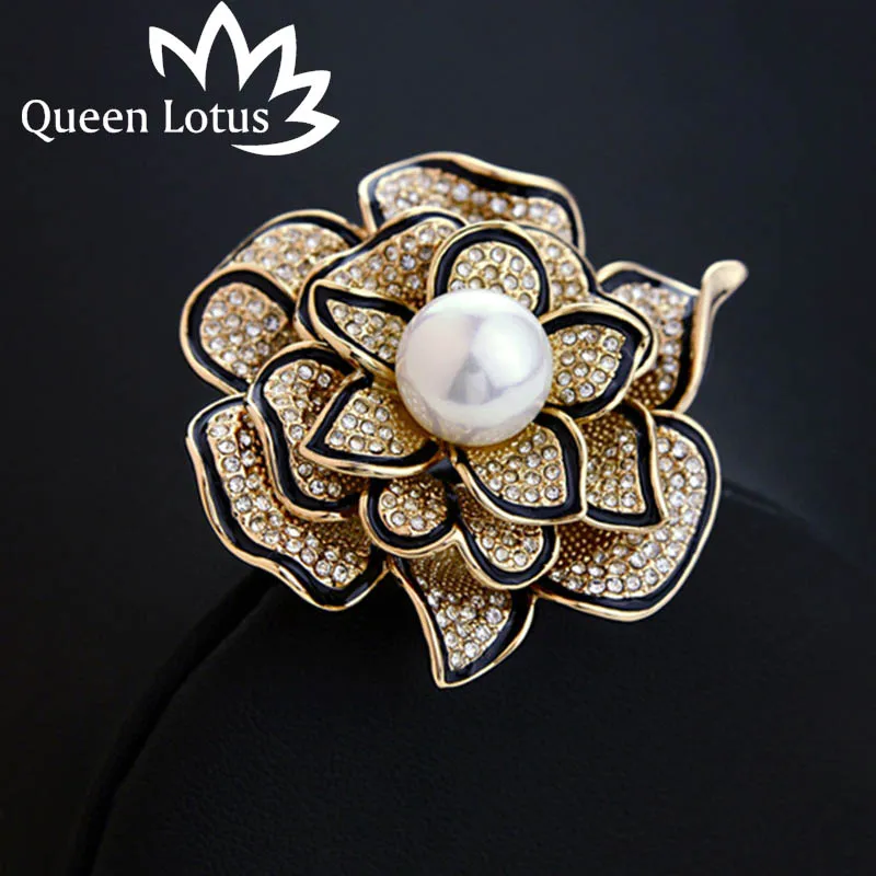 New high quality fashion Zircon women's brooch 2017 luxury ladies roses