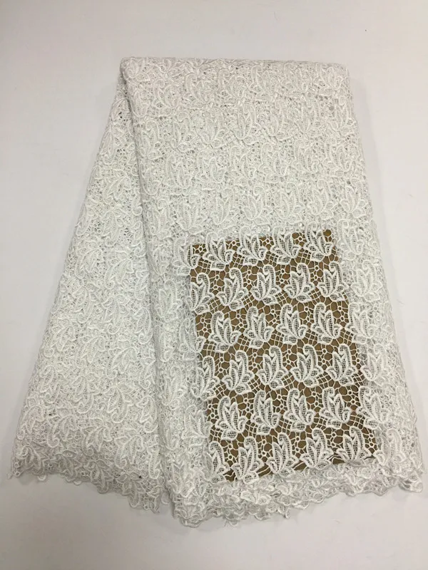 

2018 Women Embroidery African Cord Lace French Nigerian Lace Fabrics High Quality White 5 Yards / Lot Embroidered Lace Trim