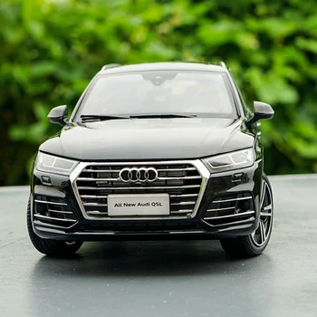 

1:18 Original packaging Q5L 2018 SUV alloy car model,high simulation collection model,gift packaging,free shipping