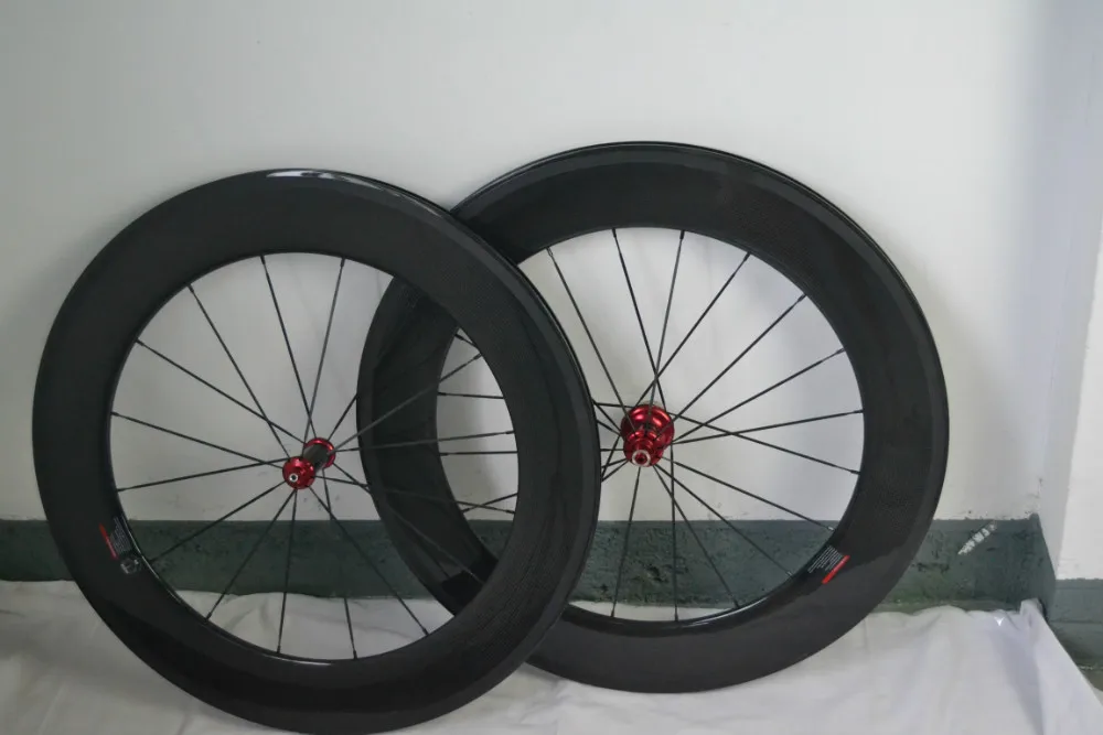 Clearance topmost T700 toray carbon wheels 88mm carbon clincher wheelset in stock for sale 0