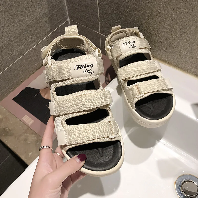 

2019 summer new fashion simple solid color sandals women comfortable wild casual beach sandals.