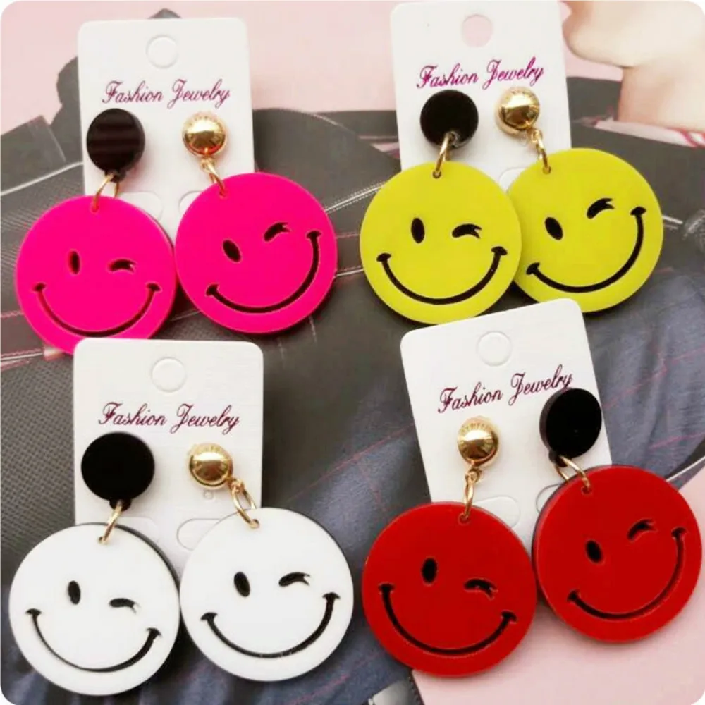 

2019 Acrylic Round Smiley Face Pendant Earrings for Women New Fashion Bohemian Cute Romantic Experession Long Tassel Earrings
