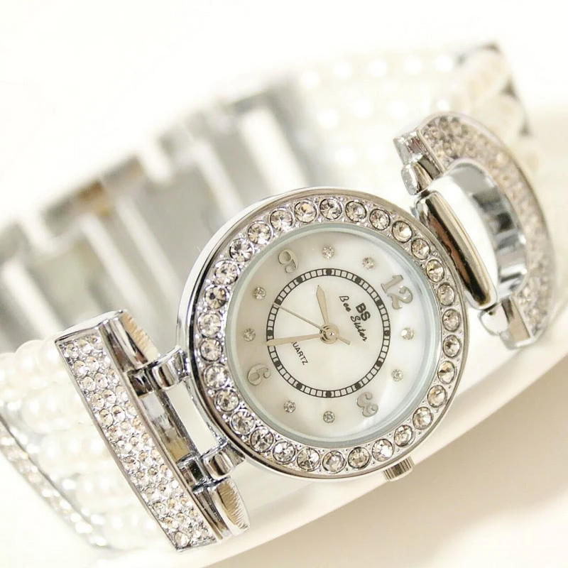 

Fashion Diamond Ladies Watch Top Brand Luxury Women Watches Quartz Waterproof Shell Dial Pearl Bracelet Wrist Watches For Women